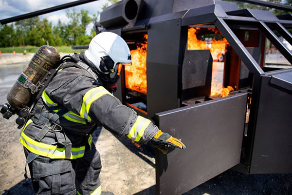 Helicopter Fire Fighting and Rescue Training